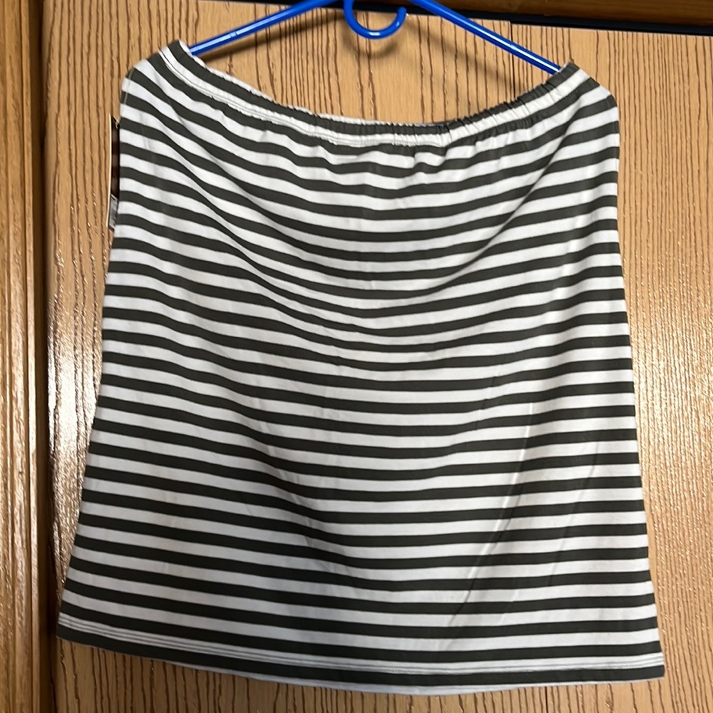 Sonoma Grey White Striped Knit Skirt Pockets Size Small